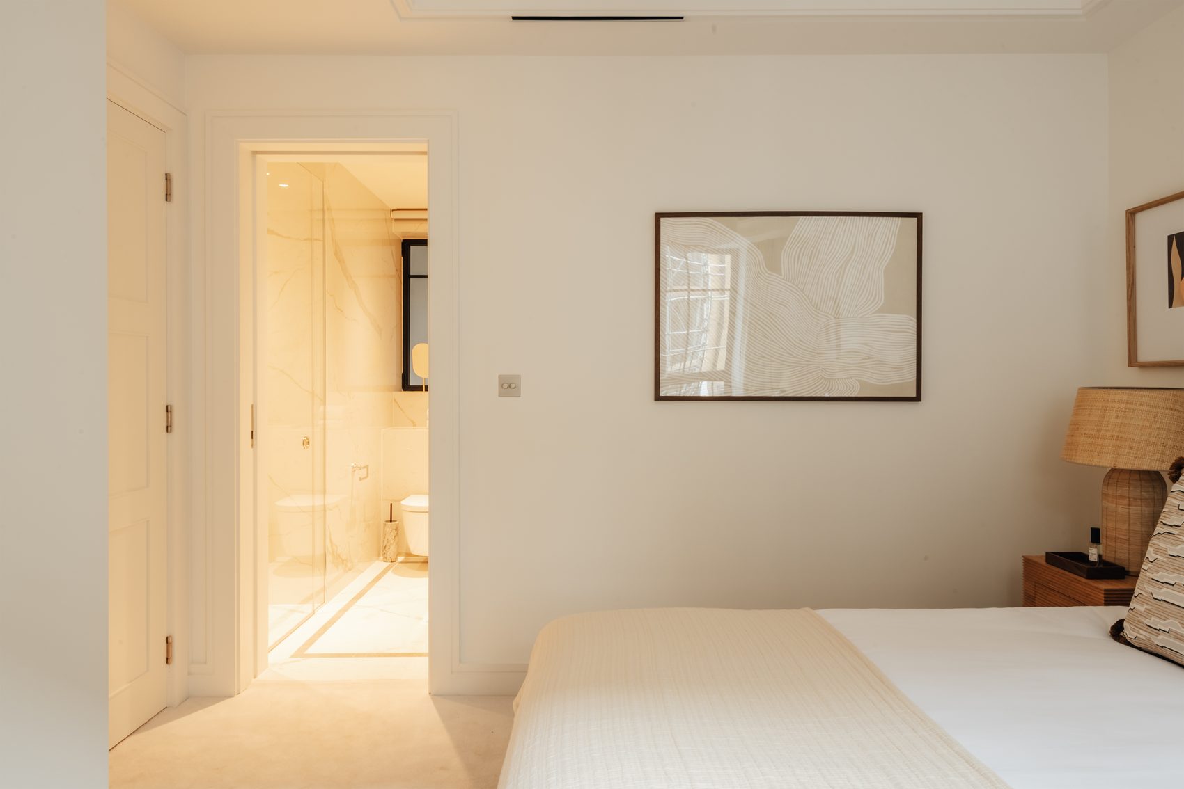 Bedroom & en-suite