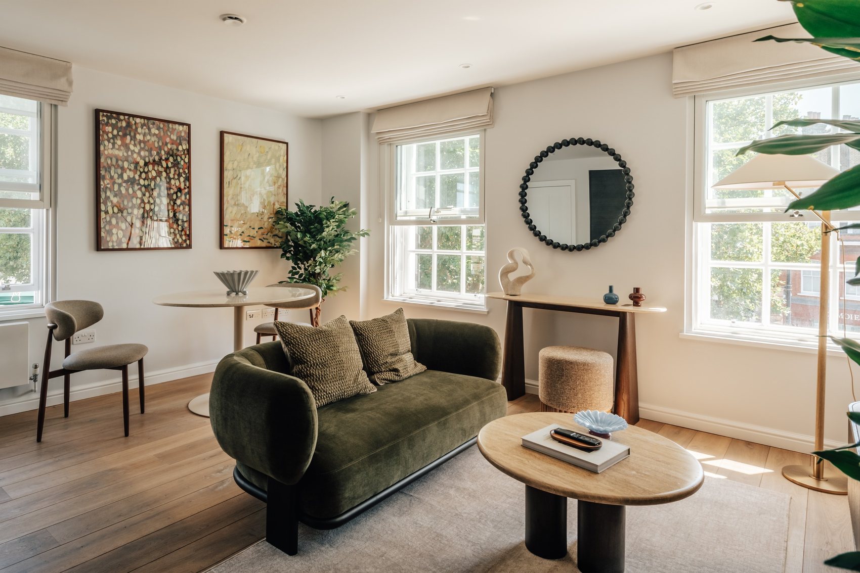 Kitchen & reception room