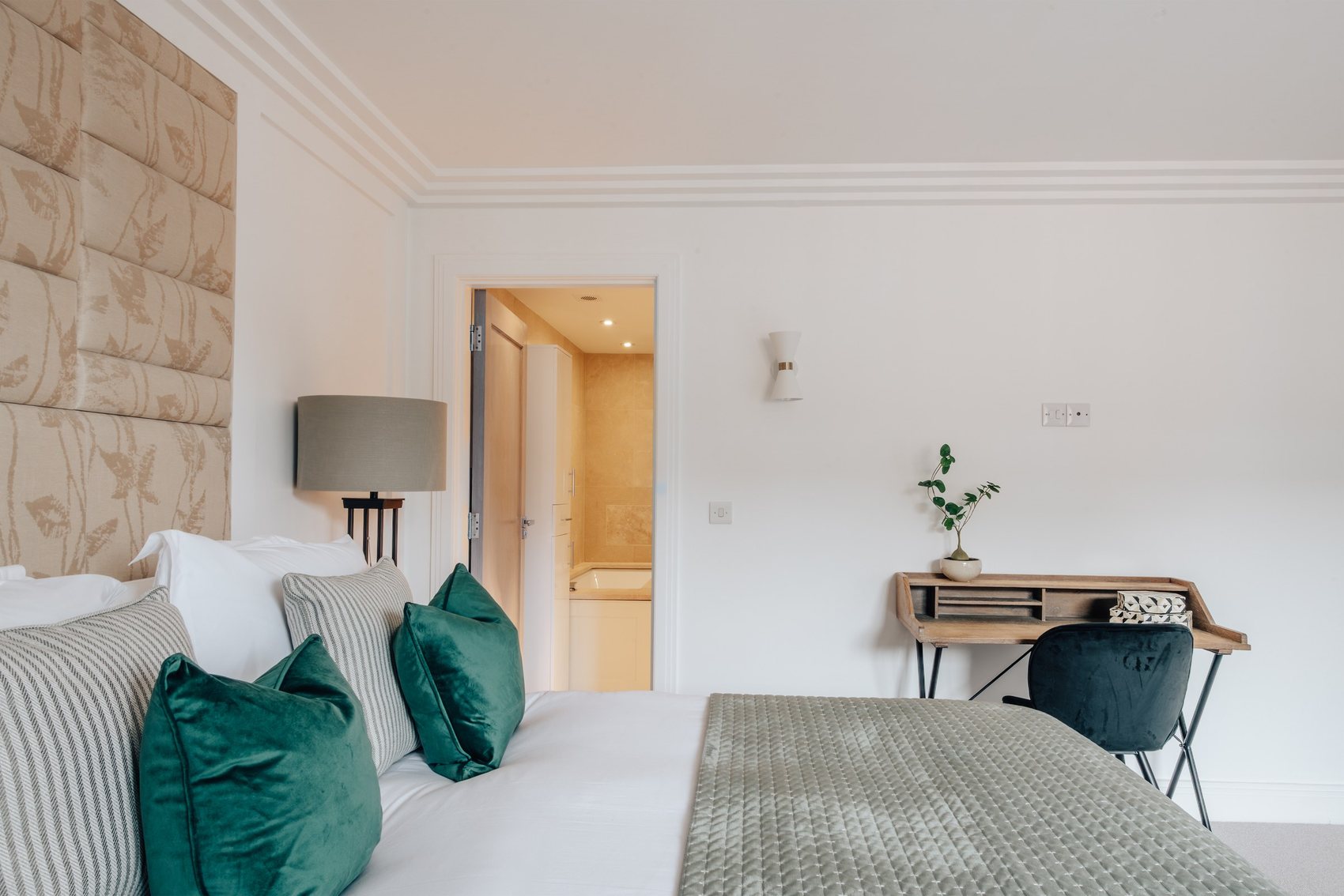 Principal bedroom