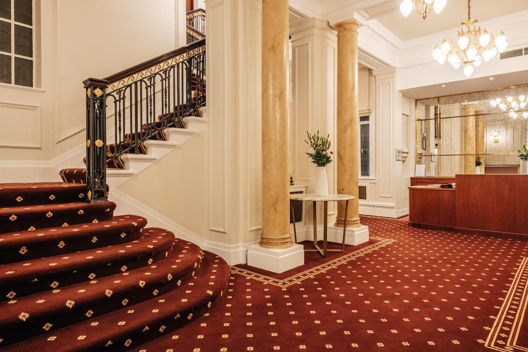 Claridge House, communal entrance