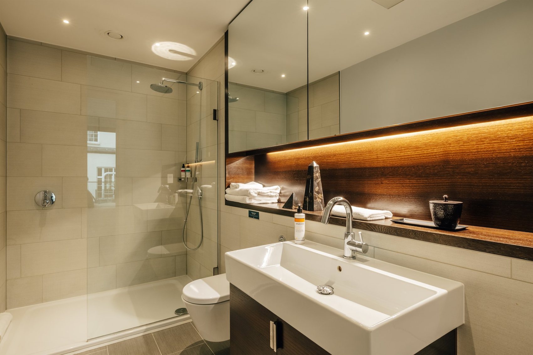 En-suite shower room