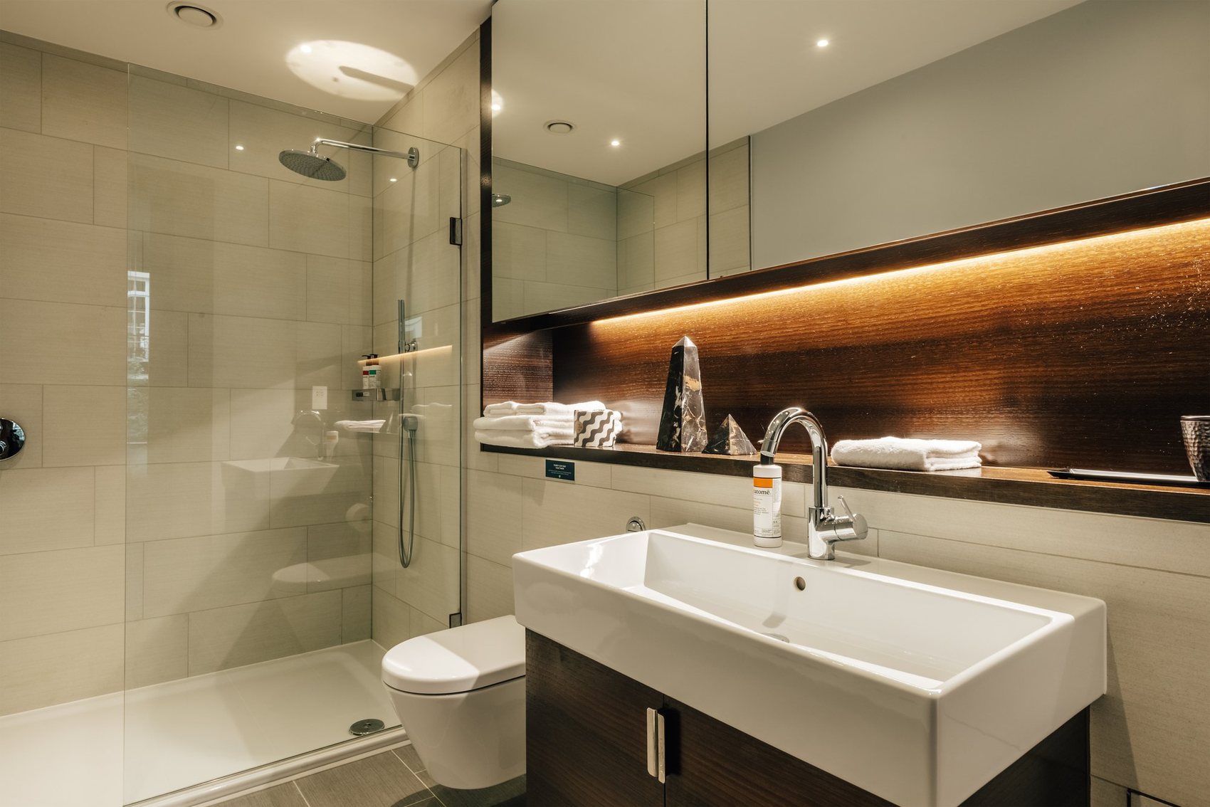 En-suite shower room